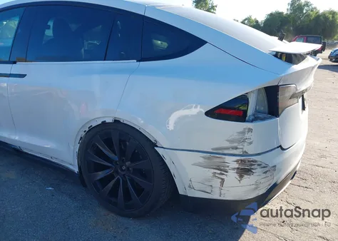 2023 Tesla Model X Dual Motor All-Wheel Drive/Standard Range из США, поврежденный, VIN 7SAXCBE50PF385113